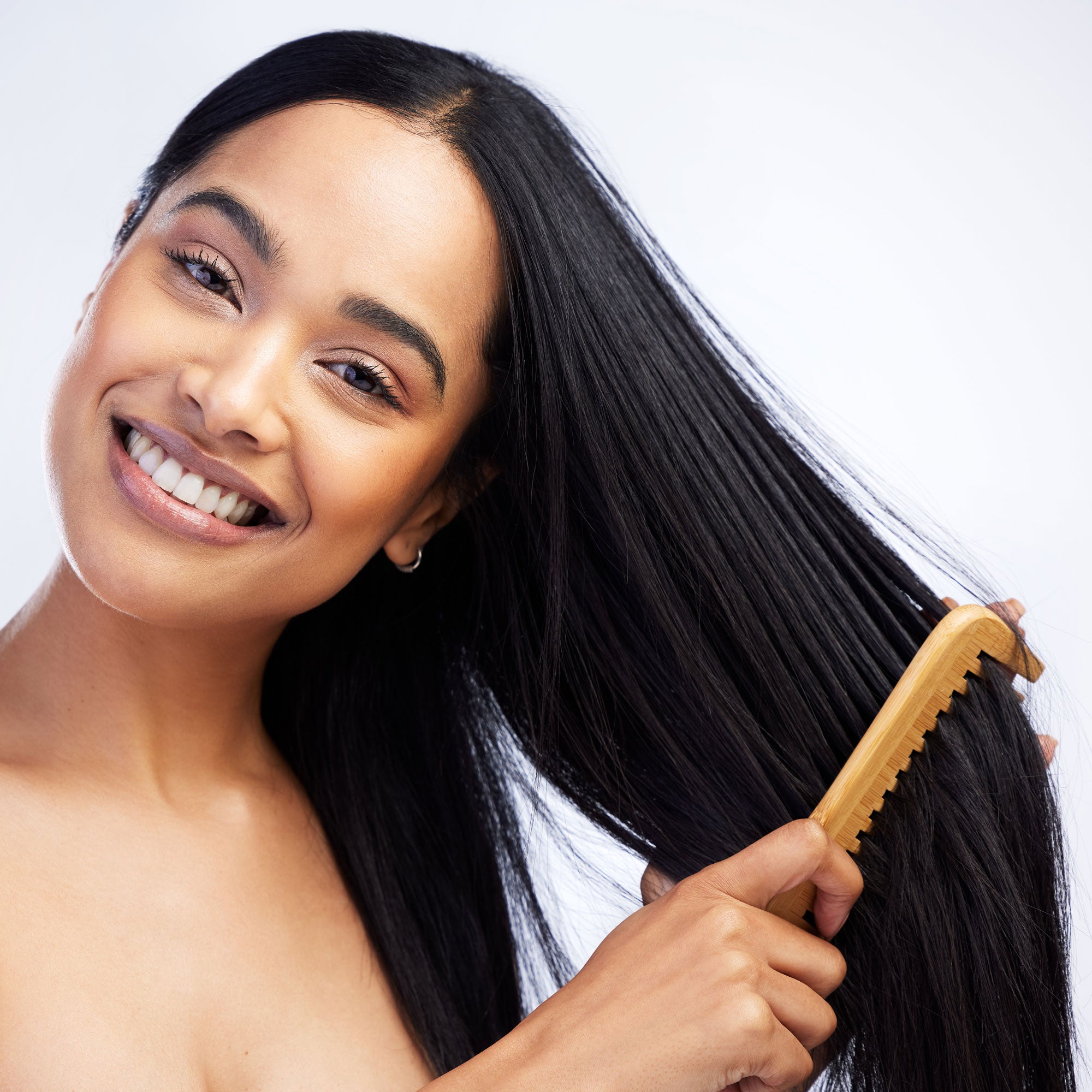 Expert Tips for Gorgeous Hair with Hair Serum and Scalp Massage