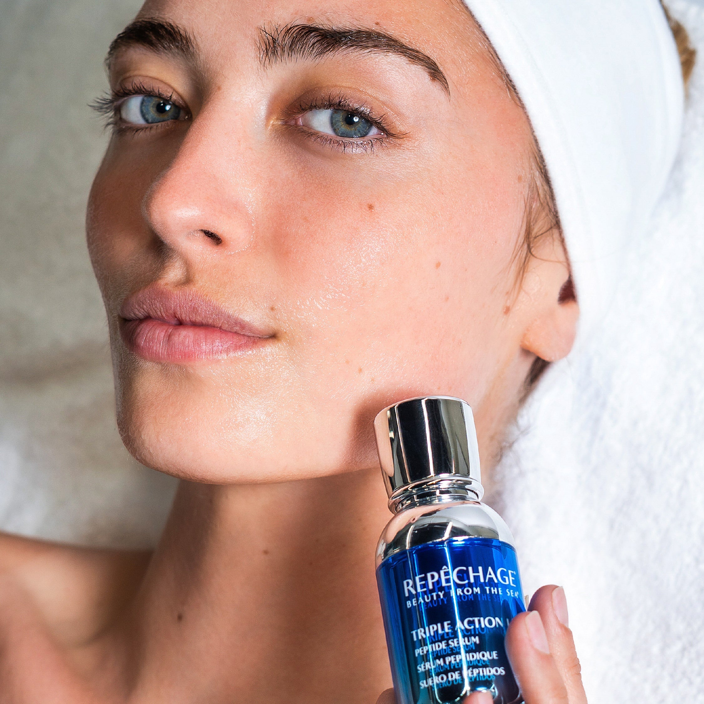 Triple Action Lift Peptide Serum - Repêchage®